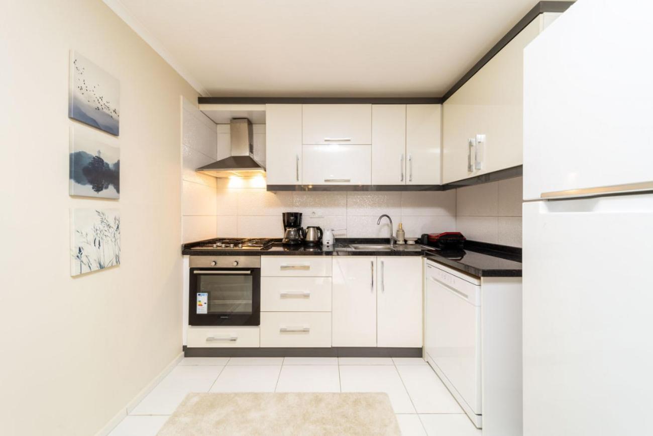 Lovely Flat Near Hadrians Gate Daire Antalya Dış mekan fotoğraf